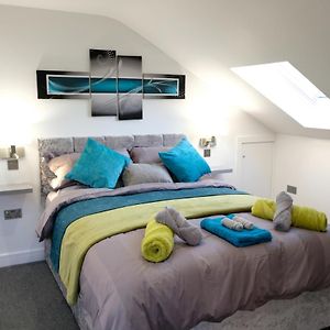 King Room Garden View